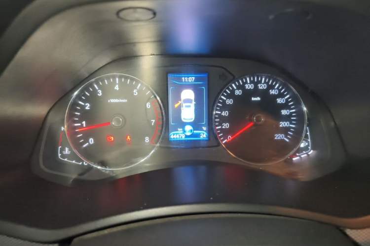 Used FAW Senya R7 2016 1.6L Automatic Prestige Model Instrument Cluster