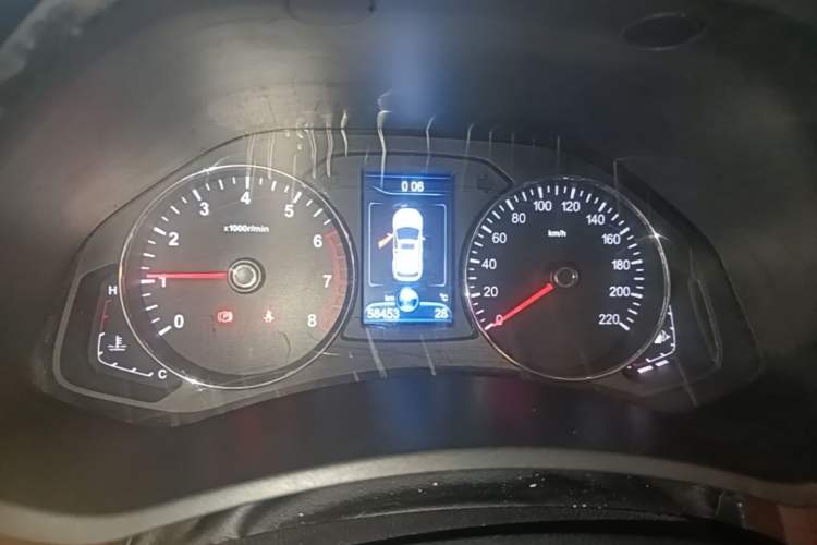 Used FAW Senya R7 2016 1.6L Automatic Smart Version Instrument Cluster