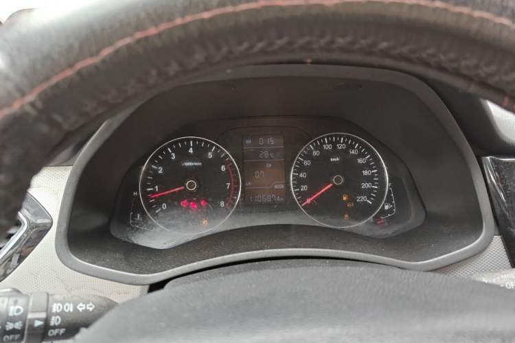Used FAW Senya R7 2016 1.6L Manual Luxury Model Instrument Cluster