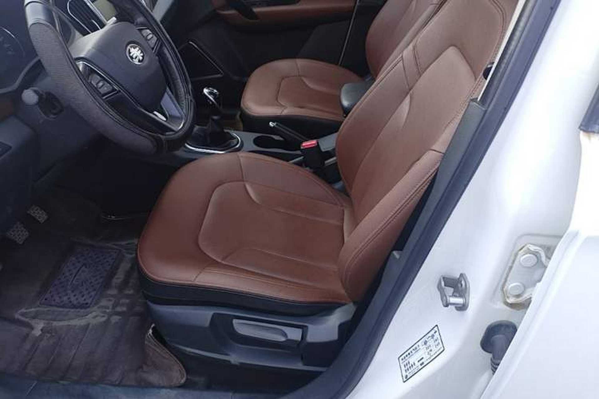 Used FAW Senya R7 2016 1.6L Manual Luxury Model Left Front Seat