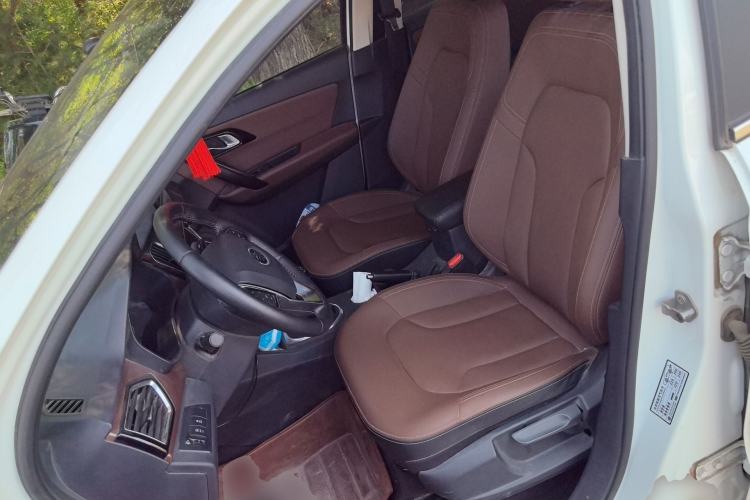 Used FAW Senya R7 2016 1.6L Manual Smart Version Left Front Seat