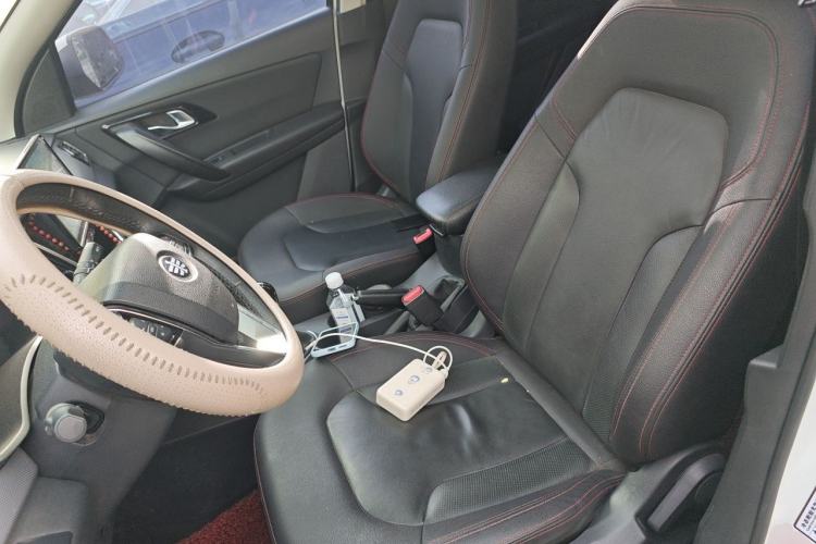 Used FAW Senya R7 2016 1.6L Manual Luxury Model Left Front Seat