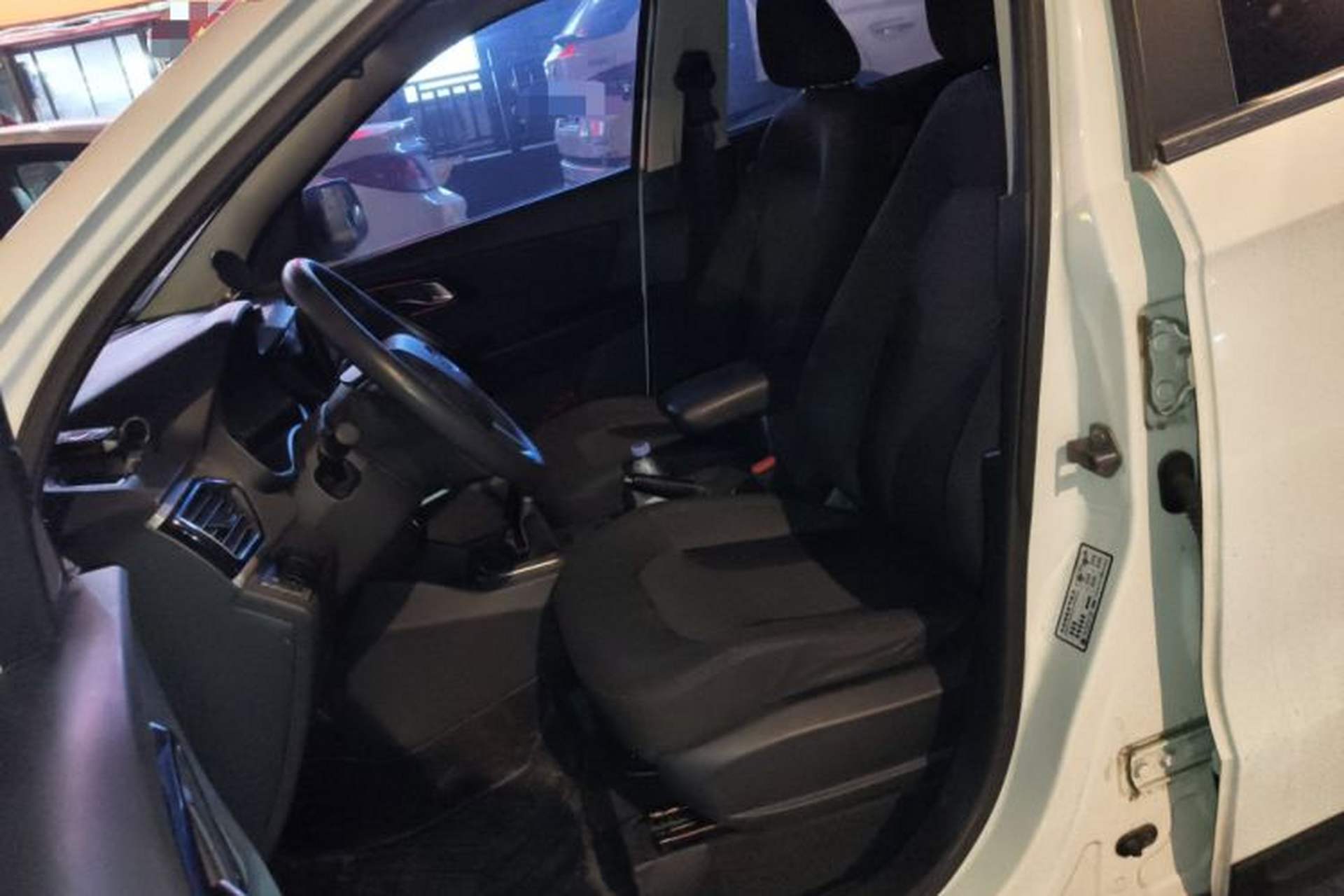 Used FAW Senya R7 2016 1.6L Manual Comfort Model Left Front Seat