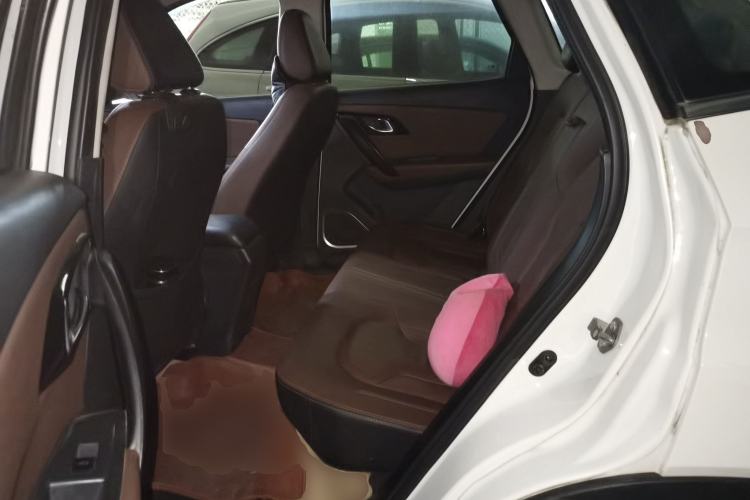 Used FAW Senya R7 2016 1.6L Manual Smart Version Left Rear Seat