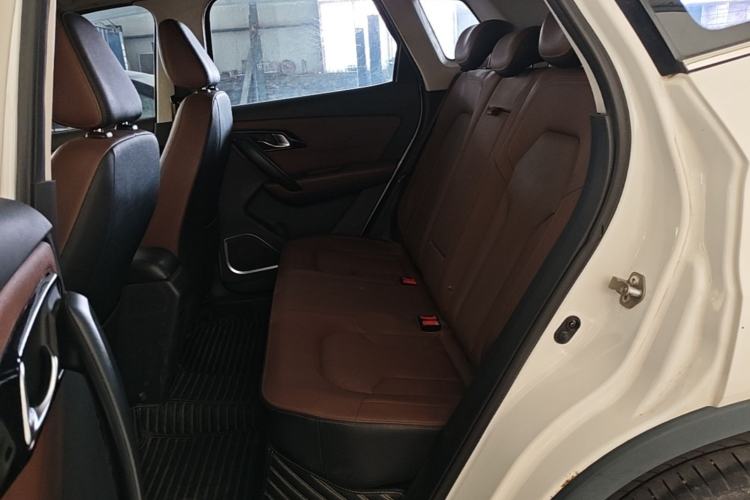 Used FAW Senya R7 2016 1.6L Manual Luxury Model Left Rear Seat