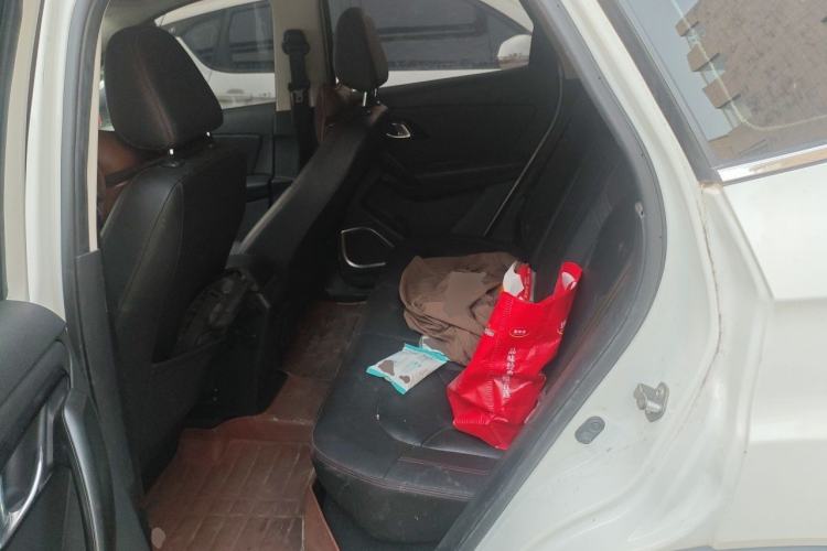Used FAW Senya R7 2016 1.6L Manual Luxury Model Left Rear Seat