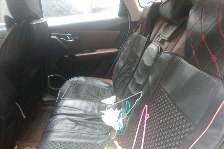 Used FAW Senya R7 2016 1.6L Manual Luxury Model Left Rear Seat