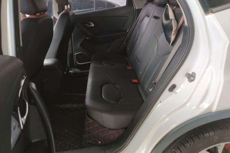 Used FAW Senya R7 2016 1.6L Automatic Smart Version Left Rear Seat