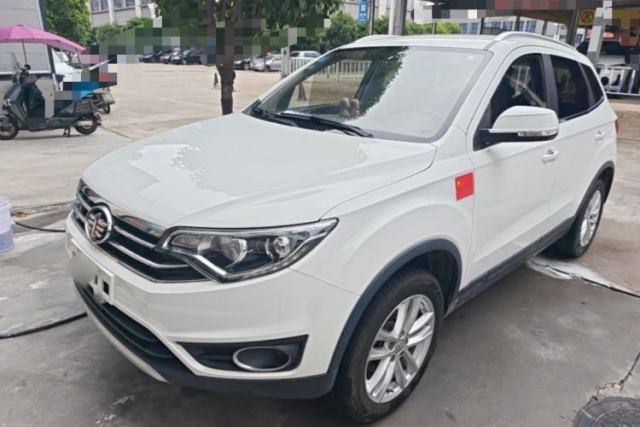 Used FAW Senya R7 2016 1.6L Manual Comfort Model
