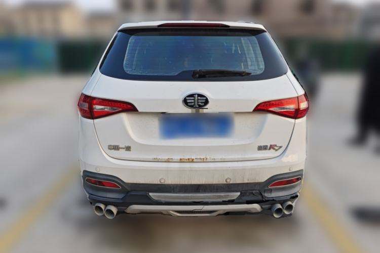 Used FAW Senya R7 2016 1.6L Manual Smart Version Rear