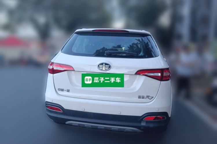 Used FAW Senya R7 2016 1.6L Manual Luxury Version Rear