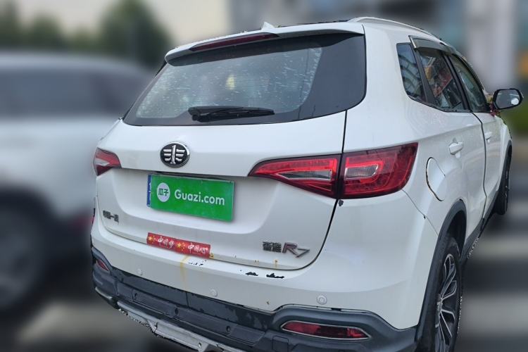 Used FAW Senya R7 2016 1.6L Manual Luxury Model Rear