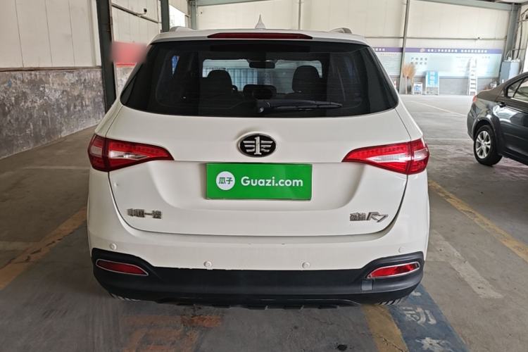 Used FAW Senya R7 2016 1.6L Manual Luxury Model Rear