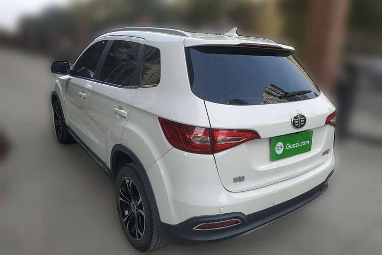 Used FAW Senya R7 2016 1.6L Automatic Smart Version Rear Left 45 Deg