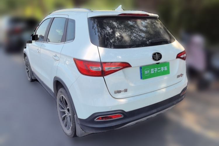 Used FAW Senya R7 2016 1.6L Manual Smart Version Rear Left 45 Deg