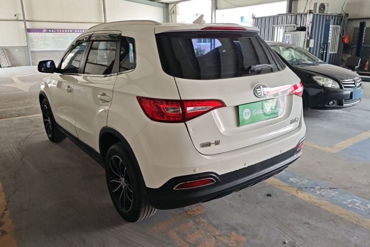 Used FAW Senya R7 2016 1.6L Manual Luxury Model Rear Left 45 Deg