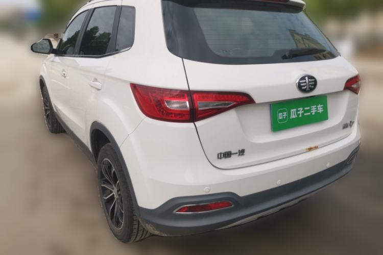 Used FAW Senya R7 2016 1.6L Manual Luxury Model Rear Left 45 Deg