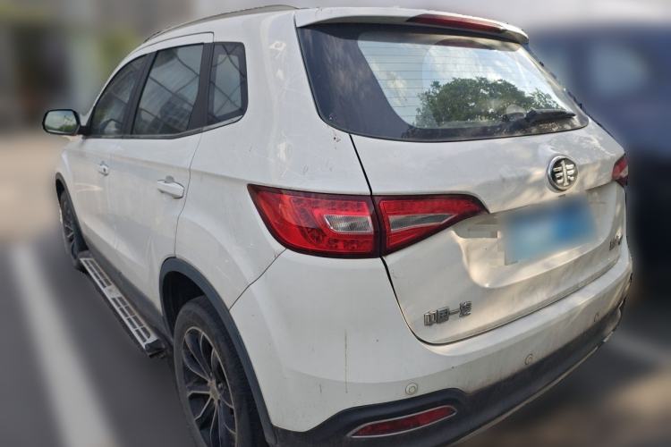 Used FAW Senya R7 2016 1.6L Manual Luxury Model Rear Left 45 Deg