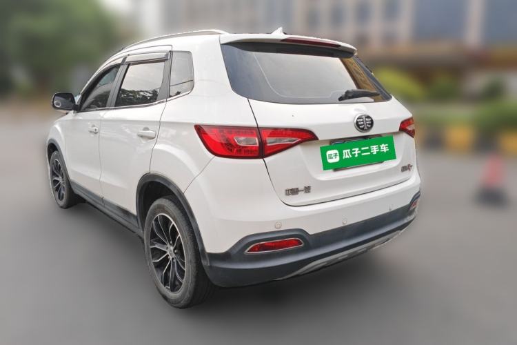Used FAW Senya R7 2016 1.6L Manual Smart Version Rear Left 45 Deg
