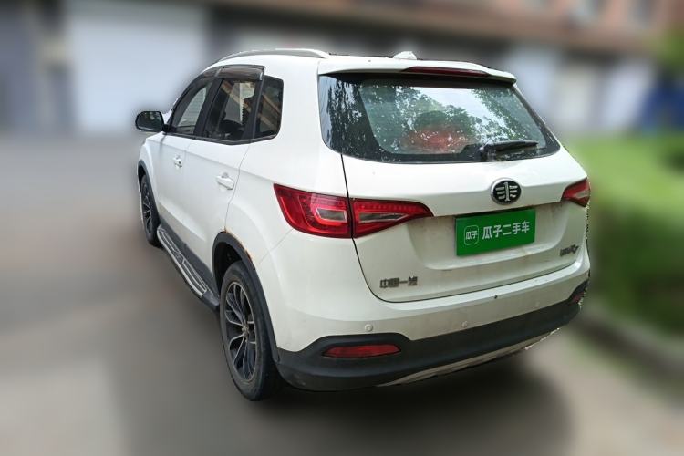 Used FAW Senya R7 2016 1.6L Manual Luxury Model Rear Left 45 Deg