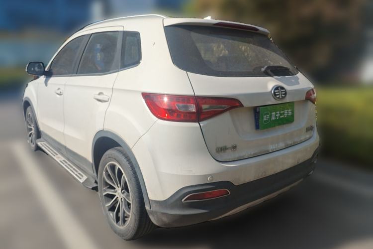 Used FAW Senya R7 2016 1.6L Manual Luxury Model Rear Left 45 Deg