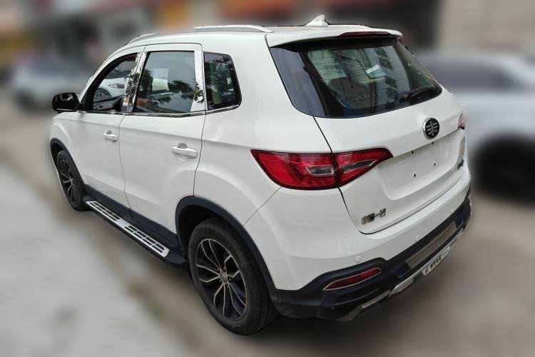 Used FAW Senya R7 2016 1.6L Manual Luxury Model Rear Left 45 Deg