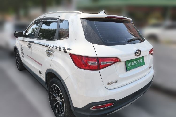 Used FAW Senya R7 2016 1.6L Manual Luxury Model Rear Left 45 Deg