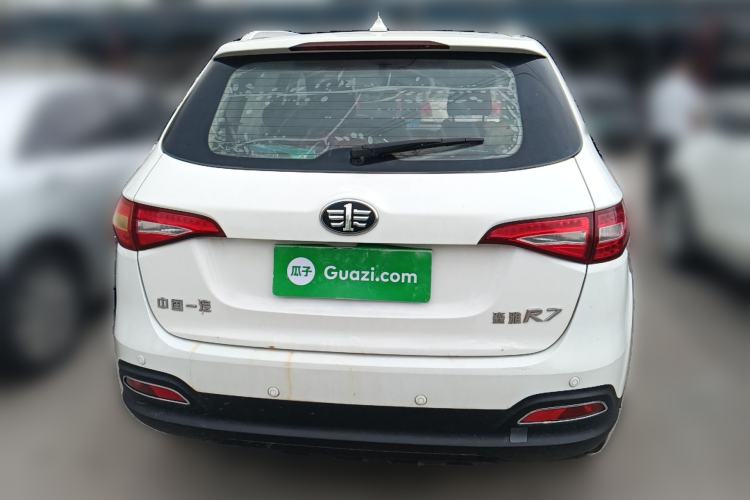 Used FAW Senya R7 2016 1.6L Manual Luxury Model Rear