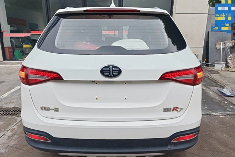 Used FAW Senya R7 2016 1.6L Manual Comfort Model Rear