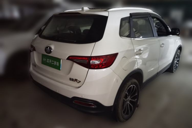 Used FAW Senya R7 2016 1.6L Manual Smart Version Rear Right 45 Deg