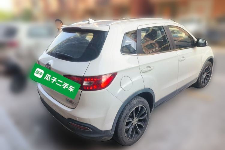 Used FAW Senya R7 2016 1.6L Manual Luxury Version Rear Right 45 Deg