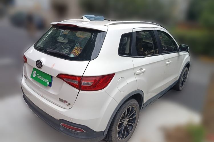 Used FAW Senya R7 2016 1.6L Manual Smart Version Rear Right 45 Deg