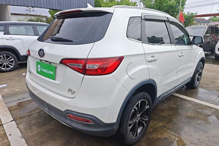 Used FAW Senya R7 2016 1.6L Automatic Prestige Model Rear Right 45 Deg