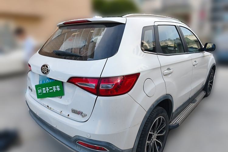 Used FAW Senya R7 2016 1.6L Manual Smart Version Rear Right 45 Deg