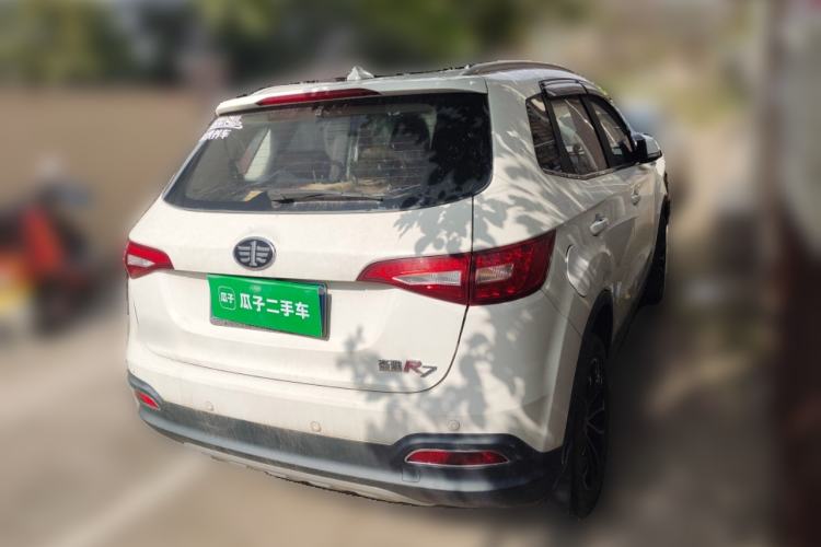 Used FAW Senya R7 2016 1.6L Manual Luxury Version Rear Right 45 Deg