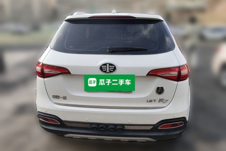 Used FAW Senya R7 2016 1.6L Manual Luxury Model Rear