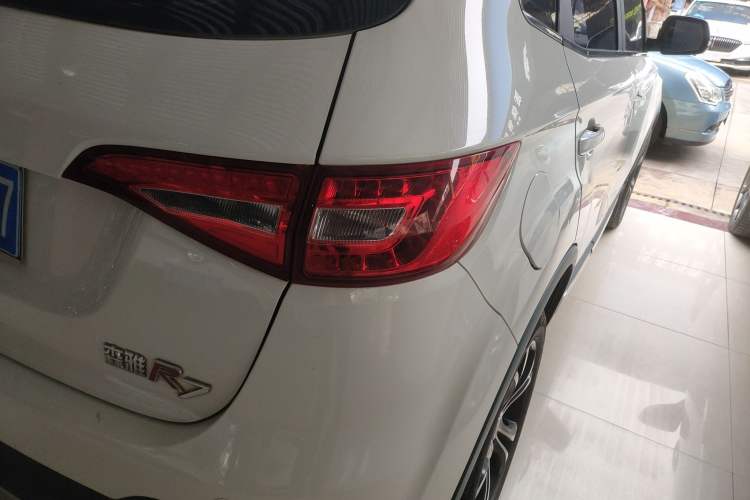 Used FAW Senya R7 2016 1.6L Automatic Smart Version Right Rear Taillight