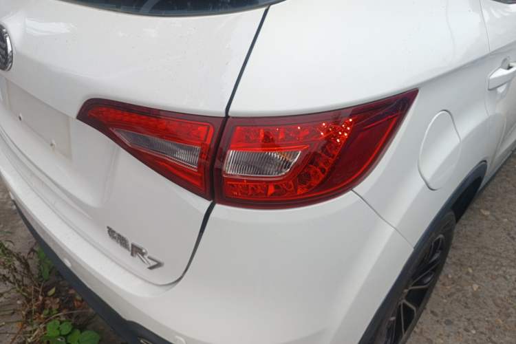 Used FAW Senya R7 2016 1.6L Manual Luxury Model Right Rear Taillight