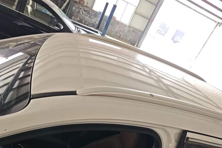 Used FAW Senya R7 2016 1.6L Manual Luxury Model Roof