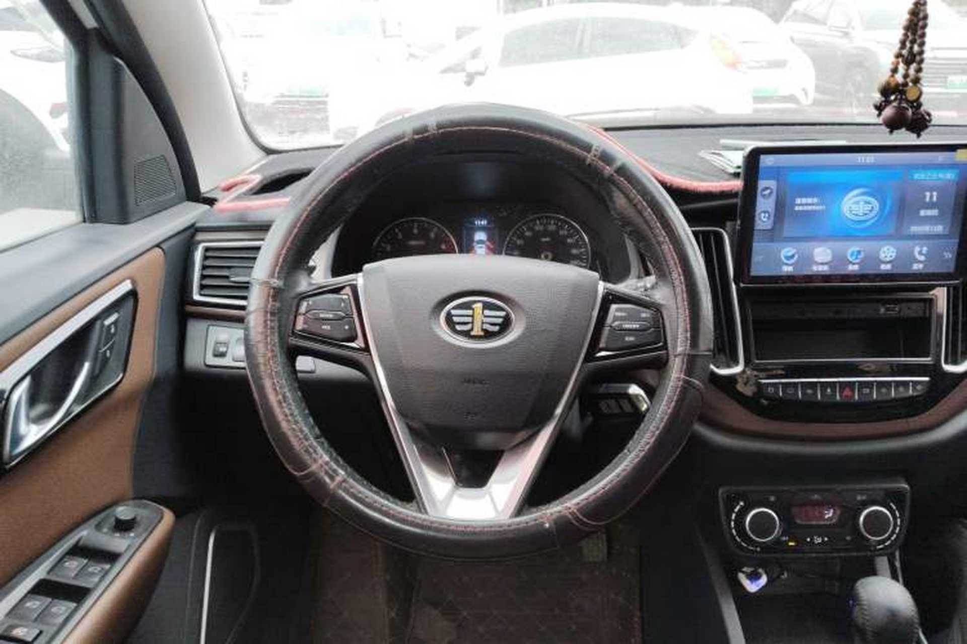 Used FAW Senya R7 2016 1.6L Manual Smart Version Steering Wheel