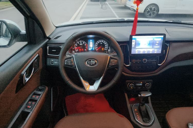 Used FAW Senya R7 2016 1.6L Automatic Prestige Model Steering Wheel