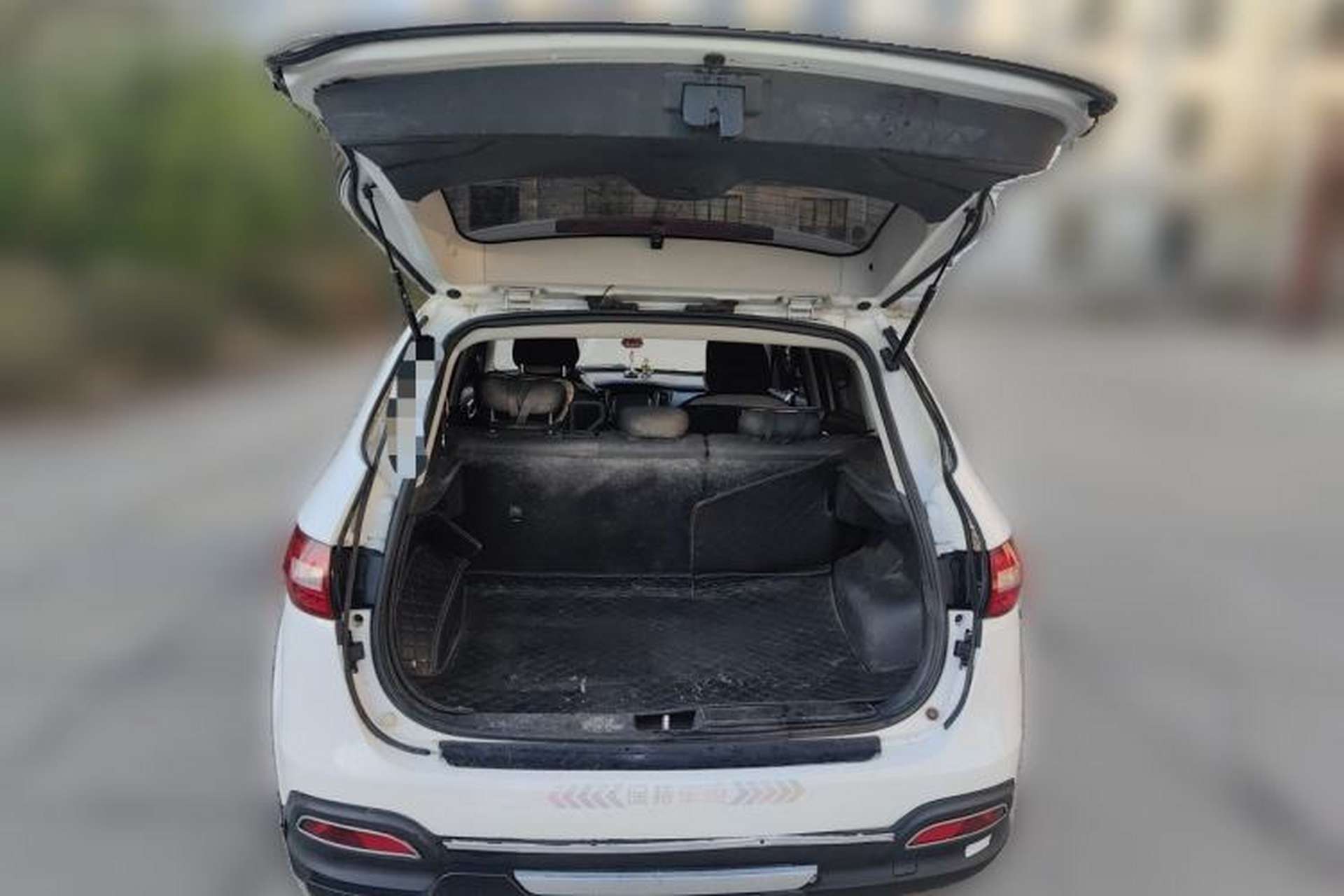 Used FAW Senya R7 2016 1.6L Manual Comfort Model Trunk