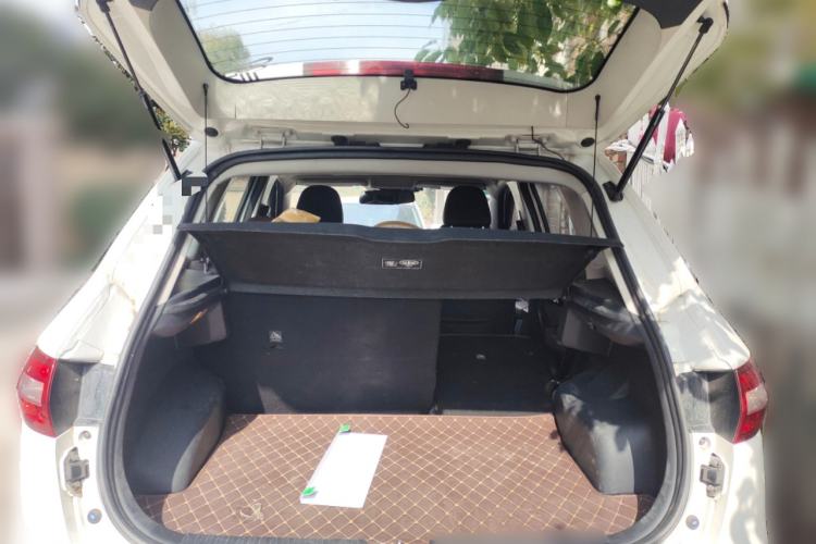 Used FAW Senya R7 2016 1.6L Manual Luxury Version Trunk