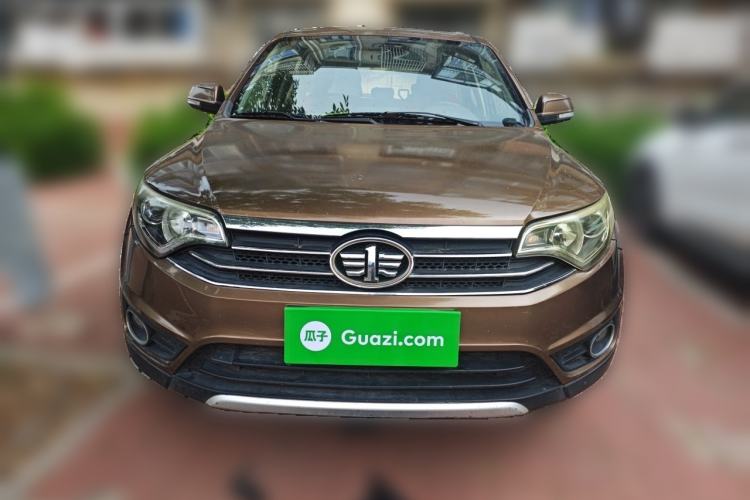 Used FAW Senya R7 2016 1.6L Manual Smart Version Front