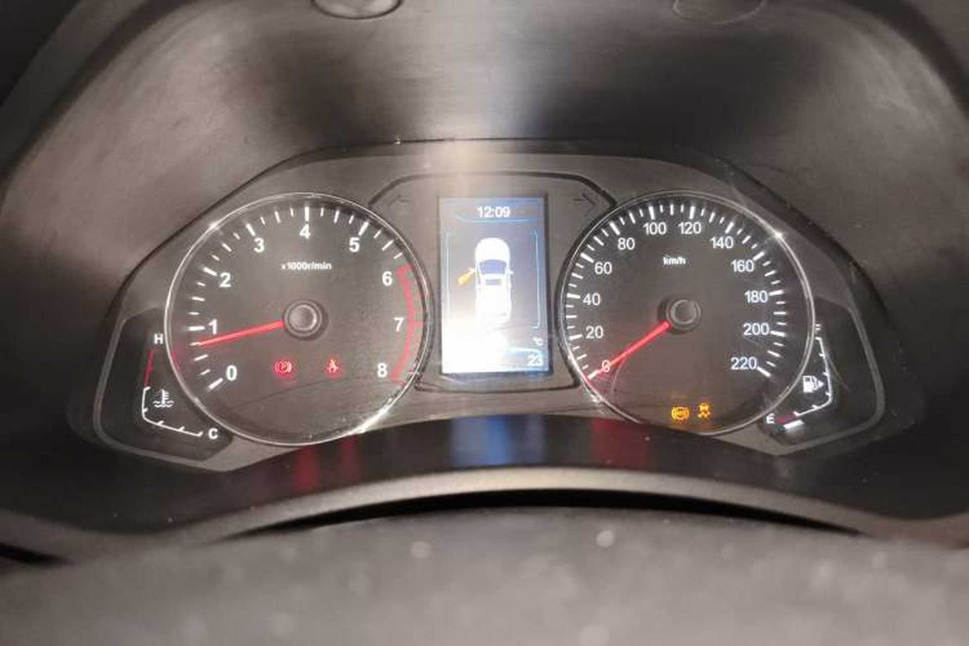 Used FAW Senya R7 2017 1.6L Automatic Smart Version Instrument Cluster
