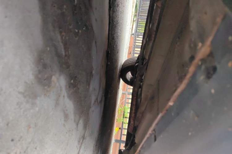 Used FAW Senya R7 2017 1.6L Manual Smart Model Chassis Front Left