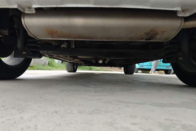Used FAW Senya R7 2017 1.6L Automatic Smart Version Chassis Rear