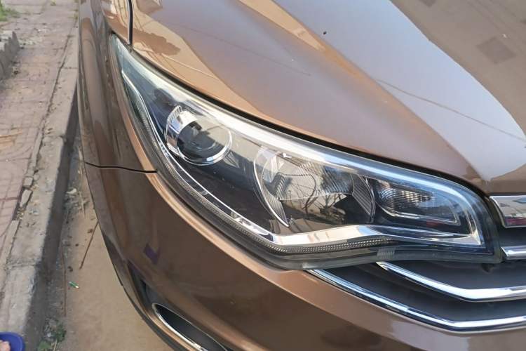 Used FAW Senya R7 2017 1.6L Manual Smart Model Right Front Headlight