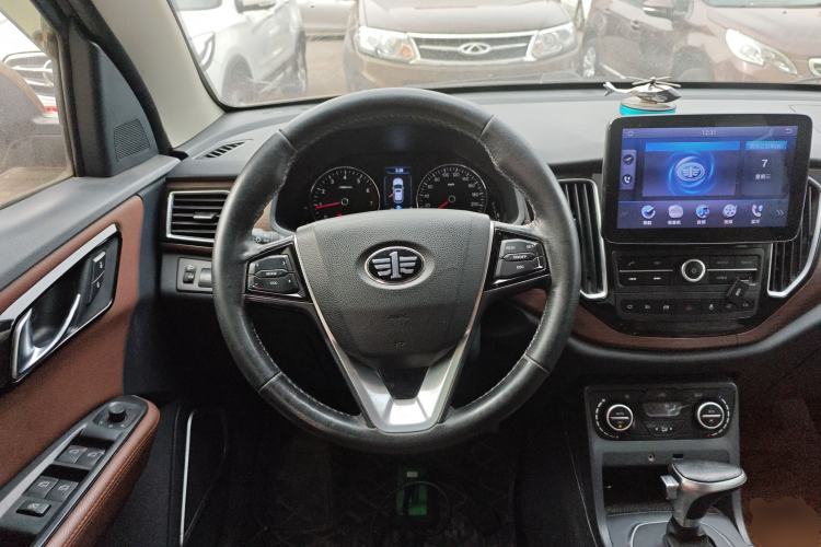 Used FAW Senya R7 2017 1.6L Automatic Smart Version Steering Wheel