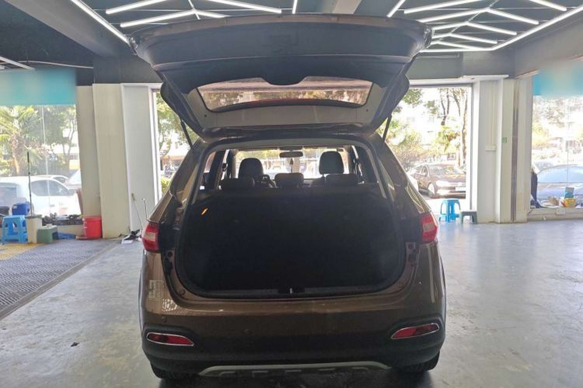 Used FAW Senya R7 2017 1.6L Manual Luxury Model Trunk
